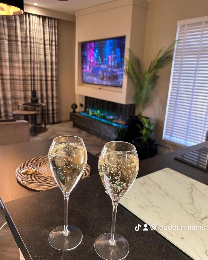 Loudoun Mains Luxury Lodges Newmilns 外观 照片