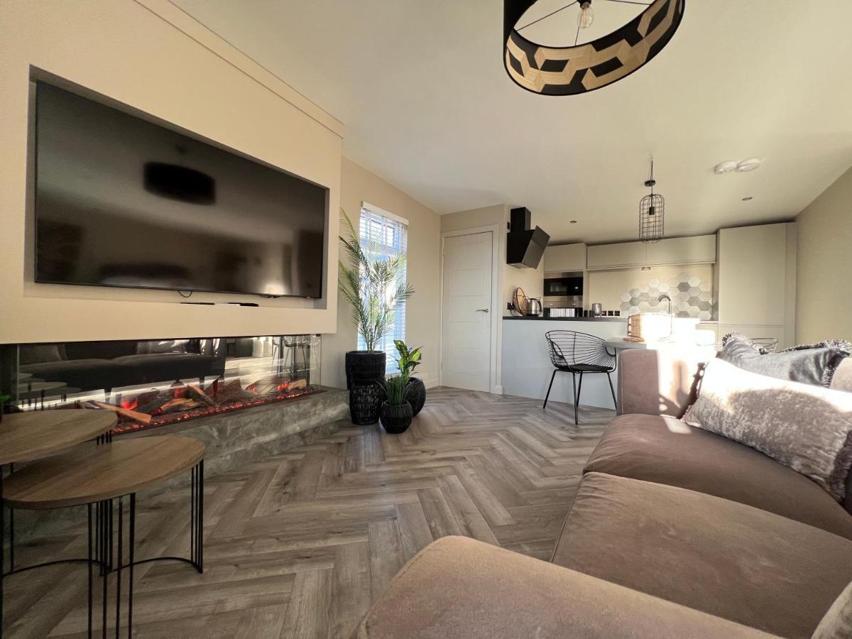 Loudoun Mains Luxury Lodges Newmilns 外观 照片